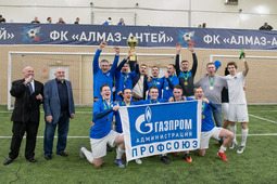 Команда «Газпром Администрация профсоюз» стала победителем IV Рождественского Турнира по футболу