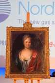 В 2012 году будет выпущена марка с портретом Екатерины I на фоне карты Балтийского моря XVIII века с нанесенным на нее маршрутом газопровода