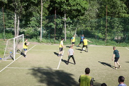 Футбольный матч между молодыми работниками Общества и воспитанниками детского дома