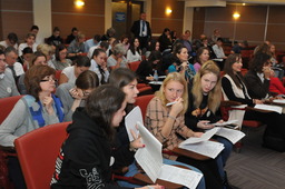 Участники Географического диктанта в центральном офисе ООО "Газпром трансгаз Санкт-Петербург"
