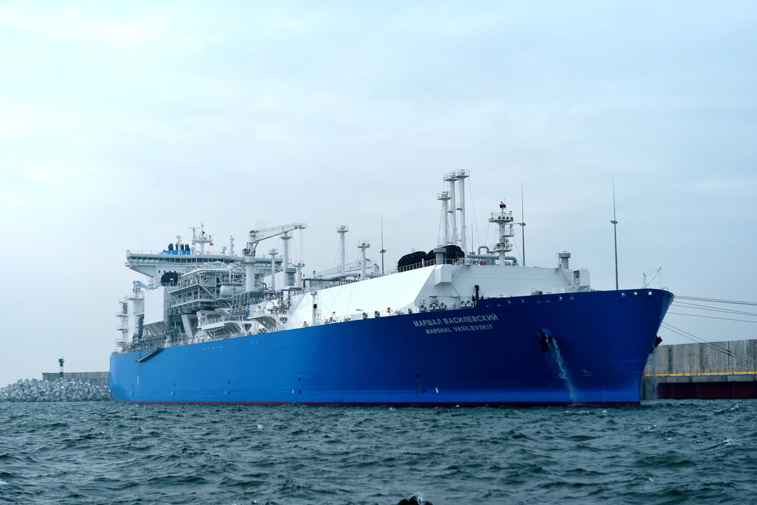 Морской терминал по приему природного газа и плавучая регазификационная установка «Маршал Василевский»